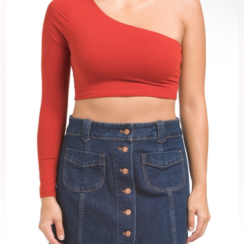 NWT Susana Monaco one shoulder long sleeve crop top